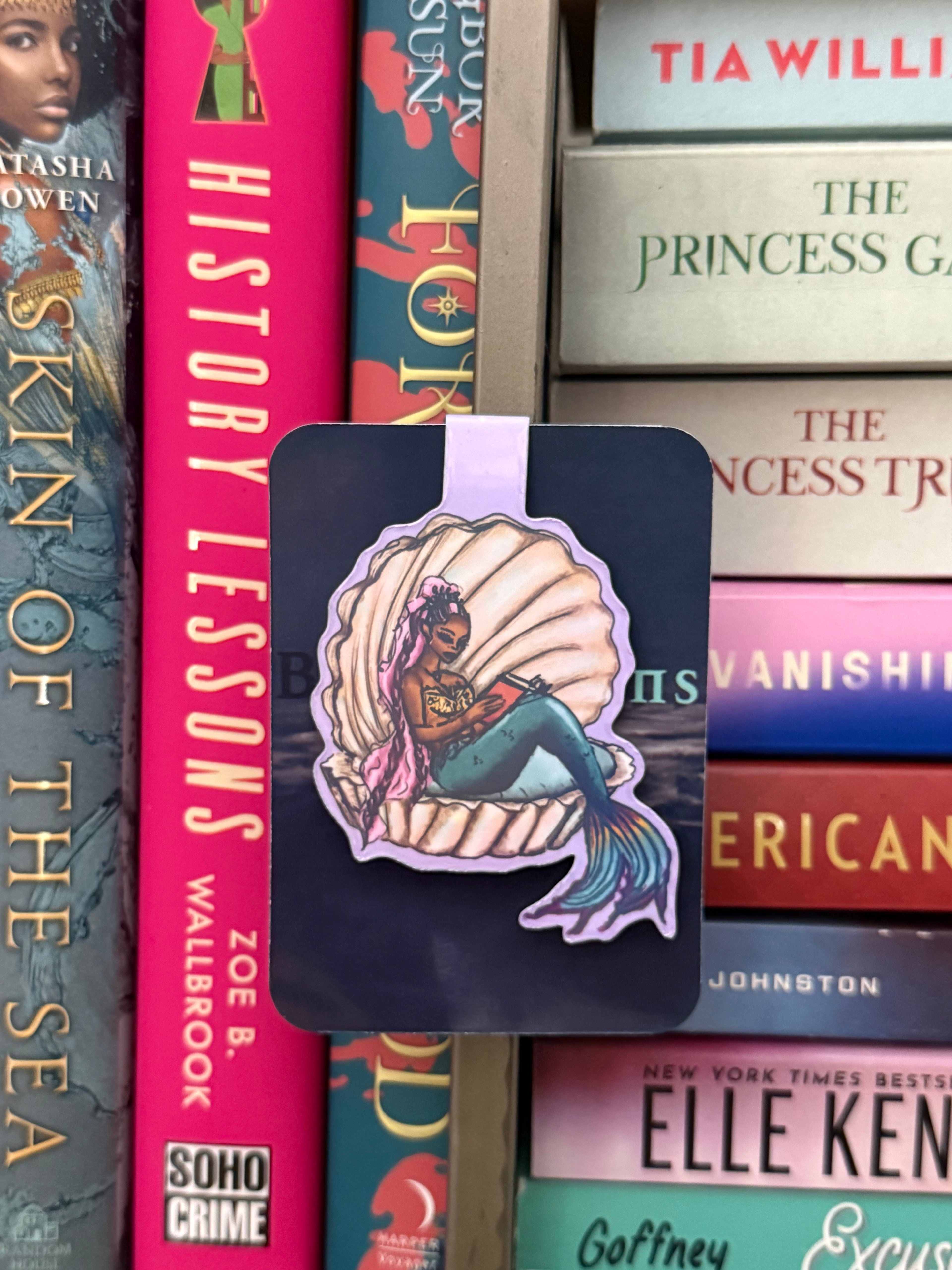 “Siren Reads” Magnetic Bookmark